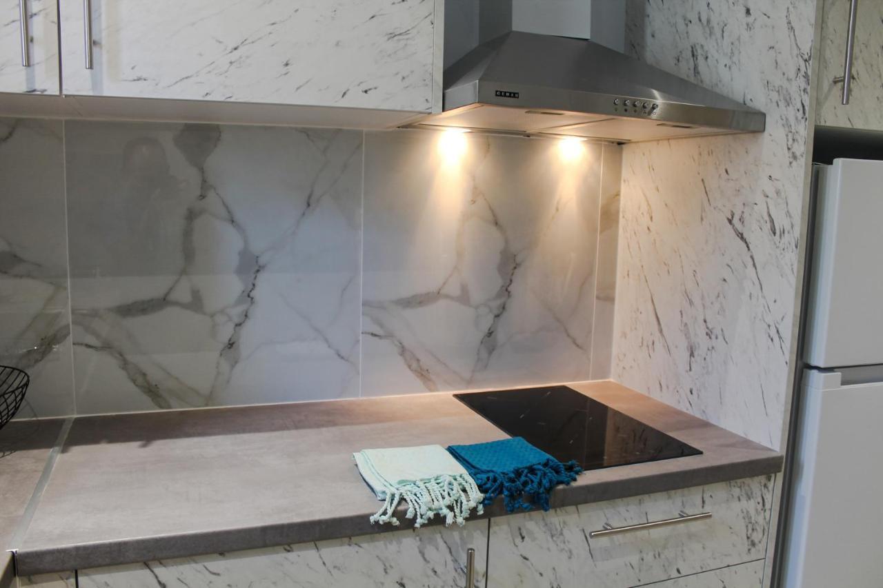 Wave Luxury Apartments Kassiopi Luaran gambar