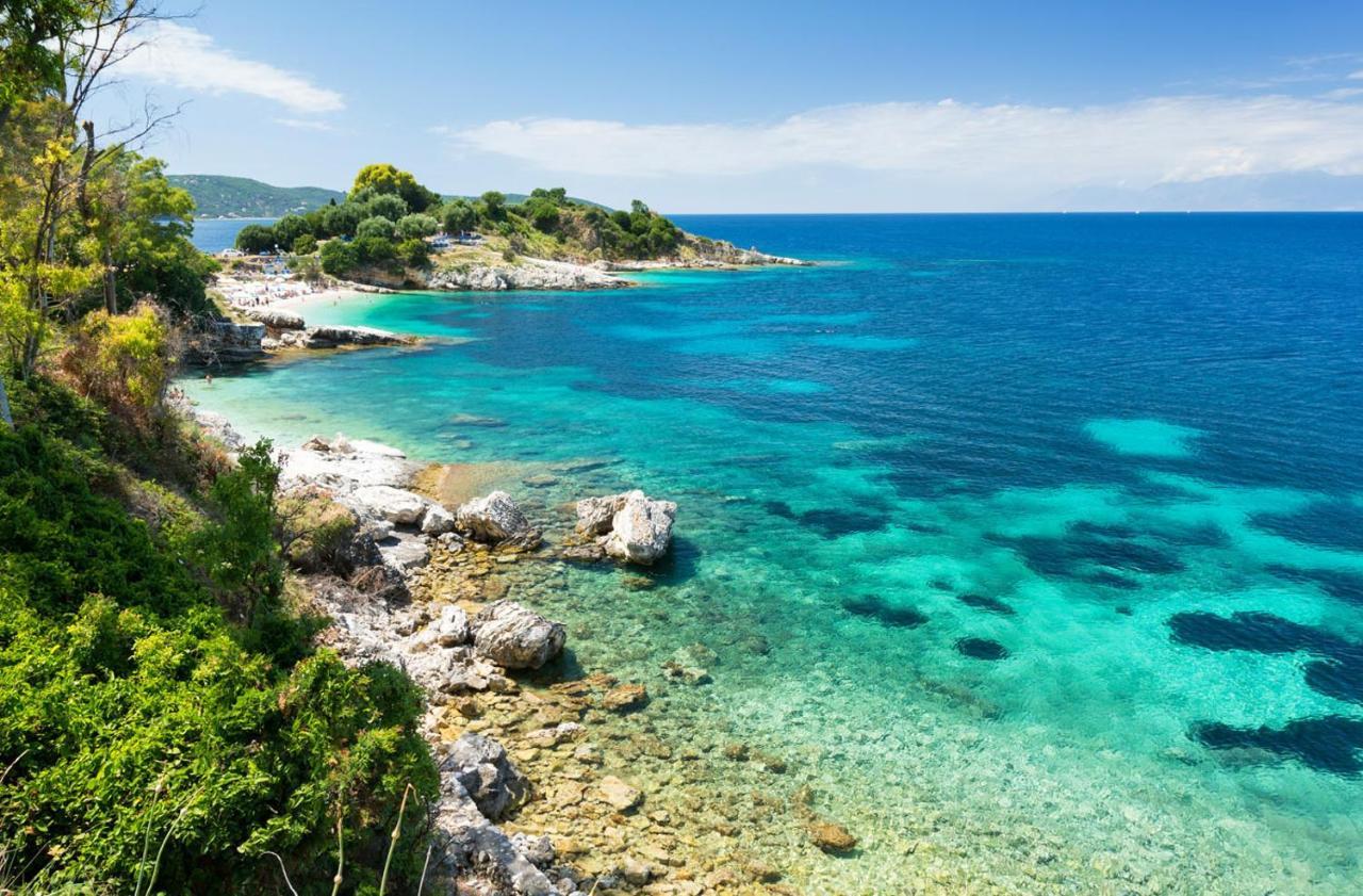 Wave Luxury Apartments Kassiopi Luaran gambar